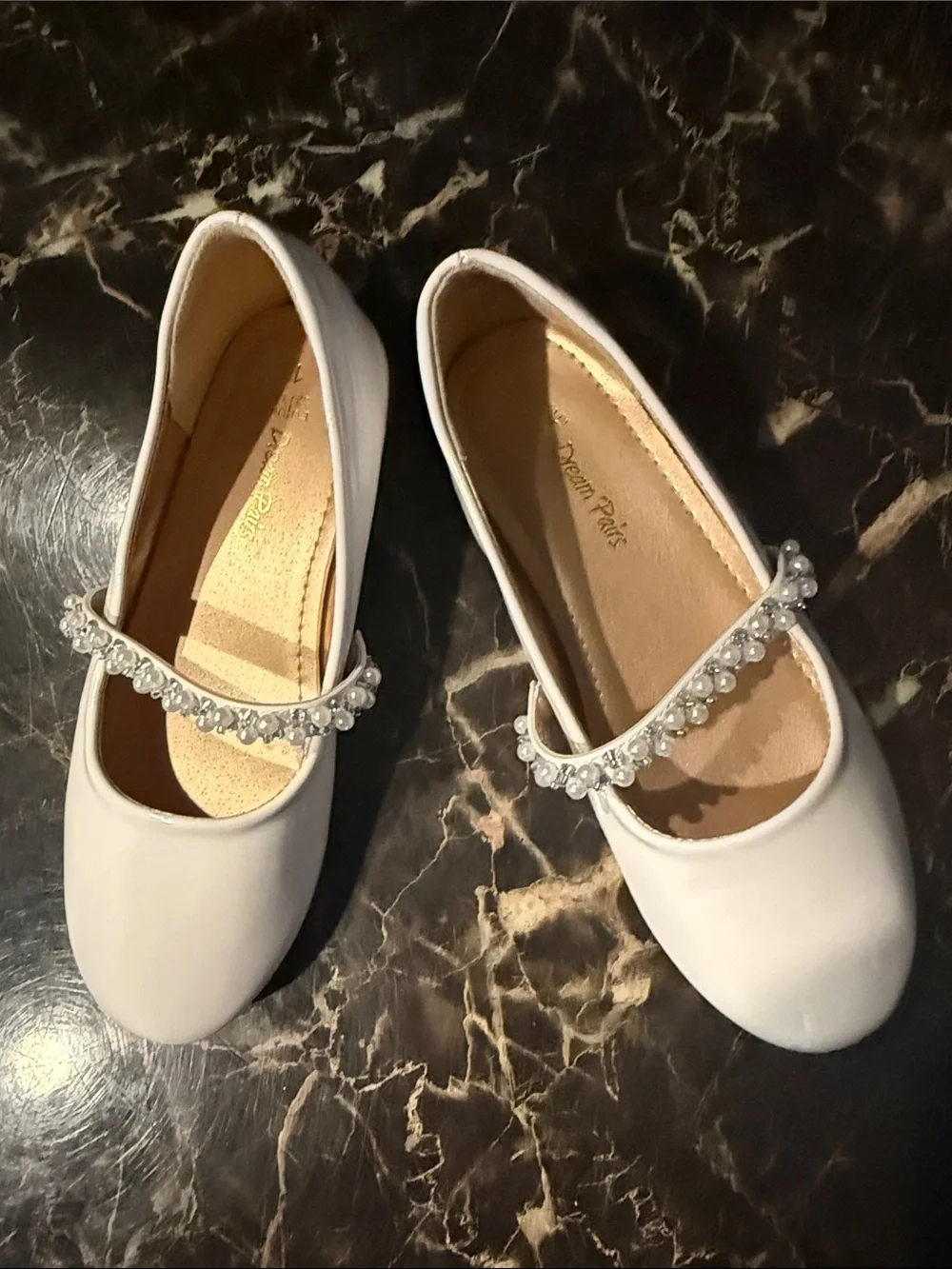Dream Pairs mary shiny soft